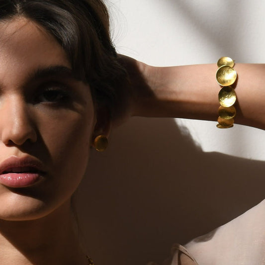 Handmade Gold Hammered Disc Bracelet