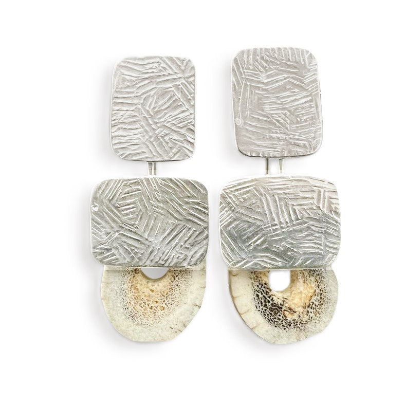 Caribú Abstract Deer Horn Earrings