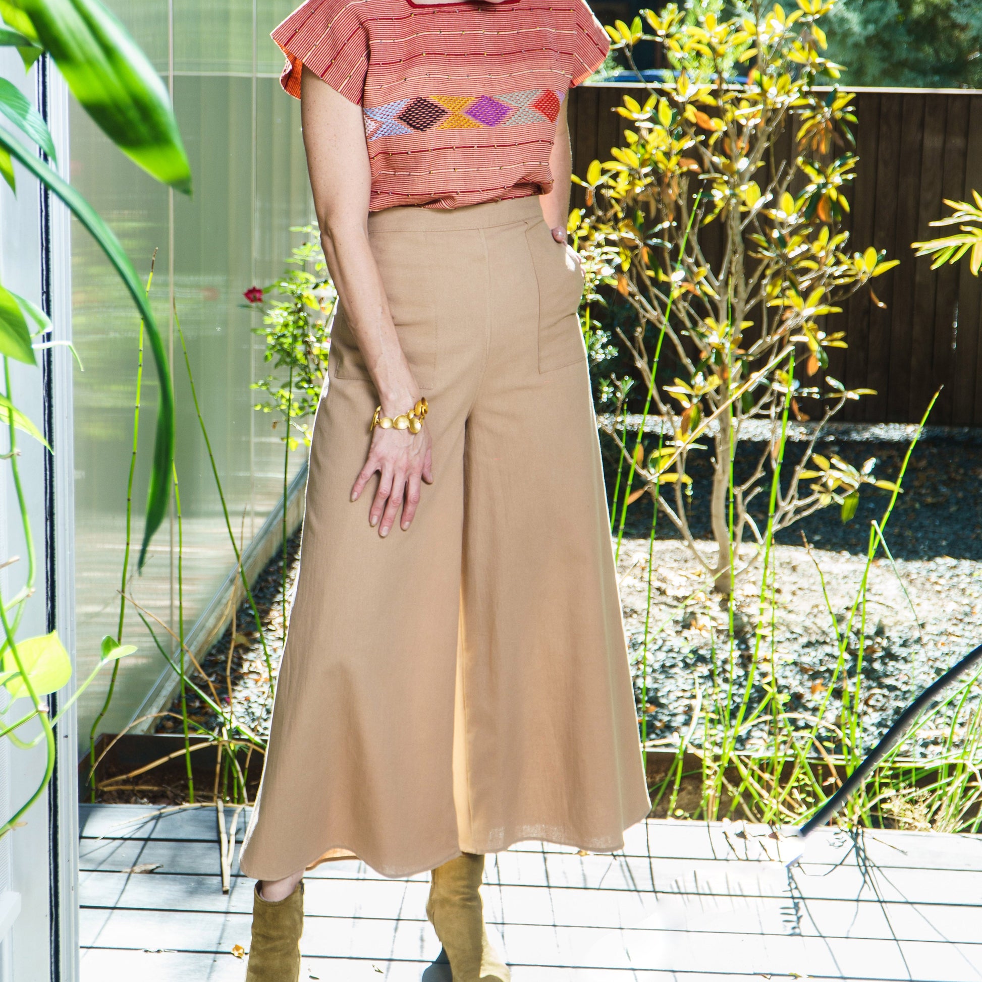High-Rise Wide-Leg Split Linen Pants