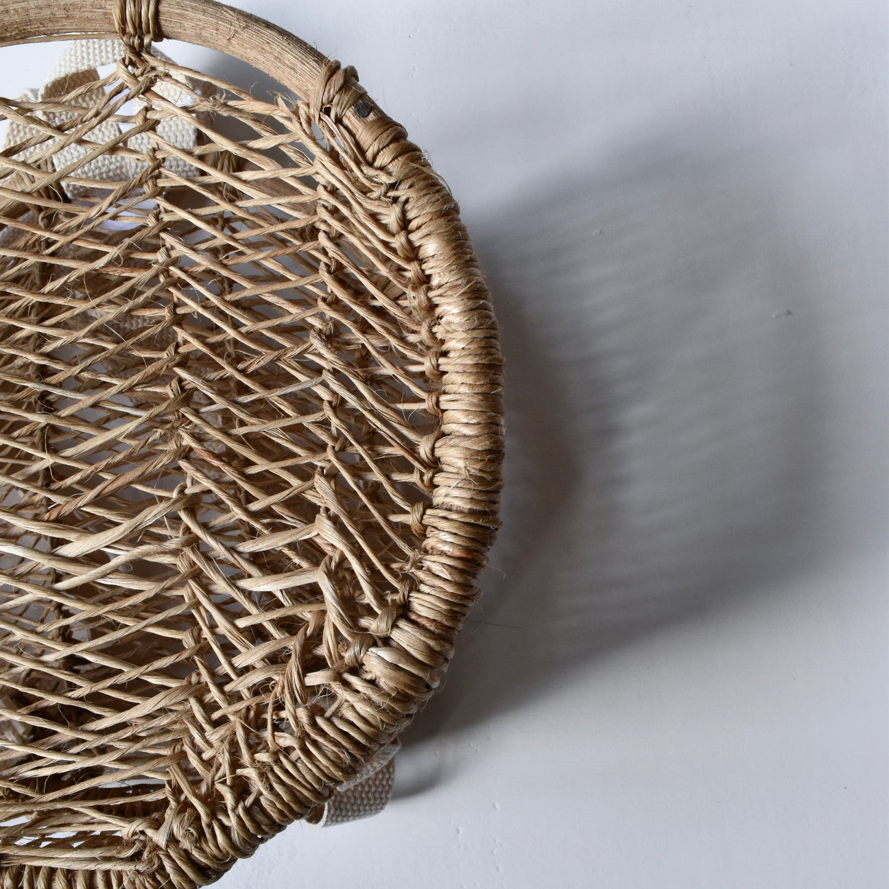 Circular Jonote Wall Basket