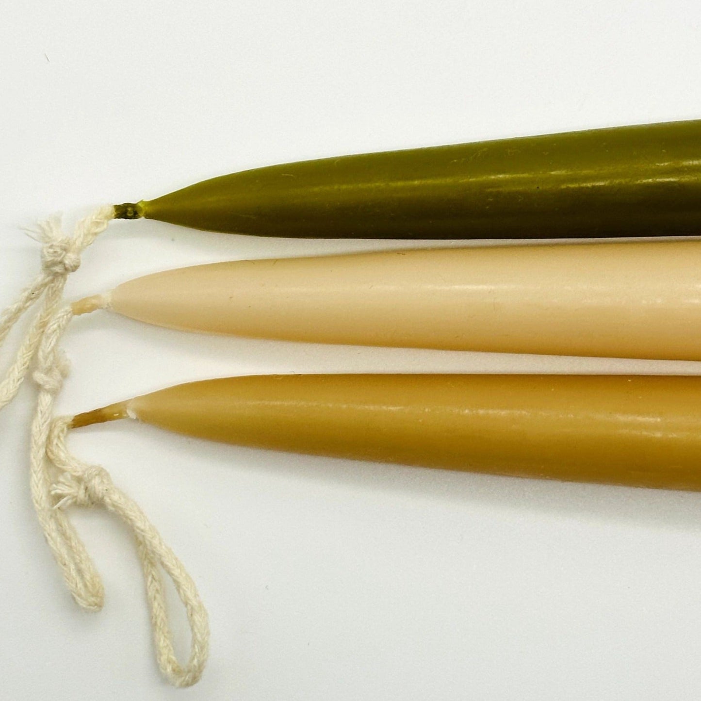 Beeswax Dripless Taper Candles 10"
