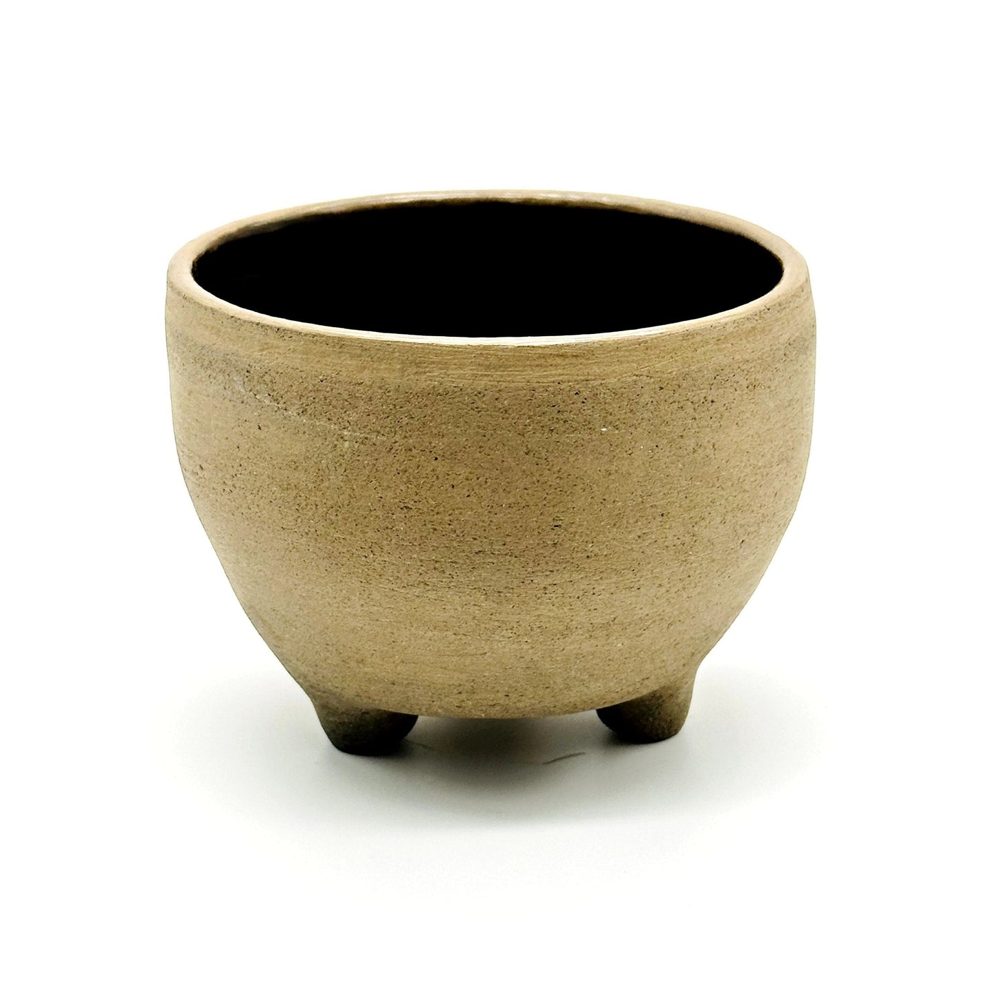 Smoked Clay Three-Leg Bowl