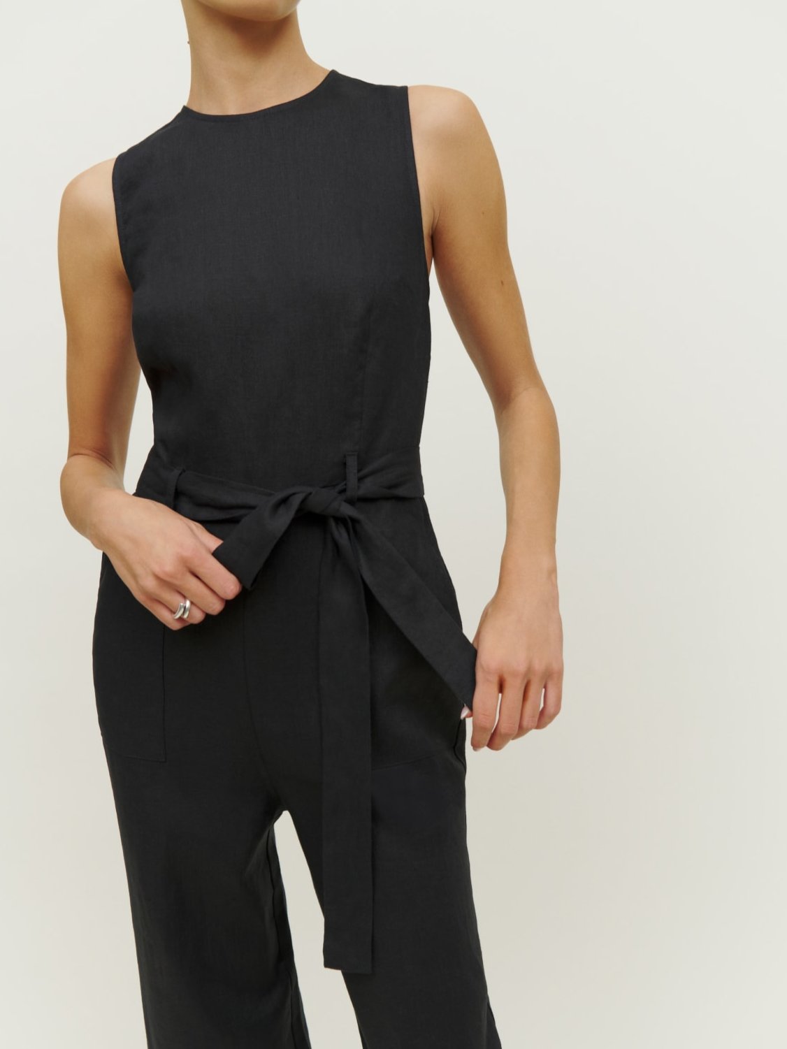 Relaxed Fit Belted Waist Linen Jumpsuit