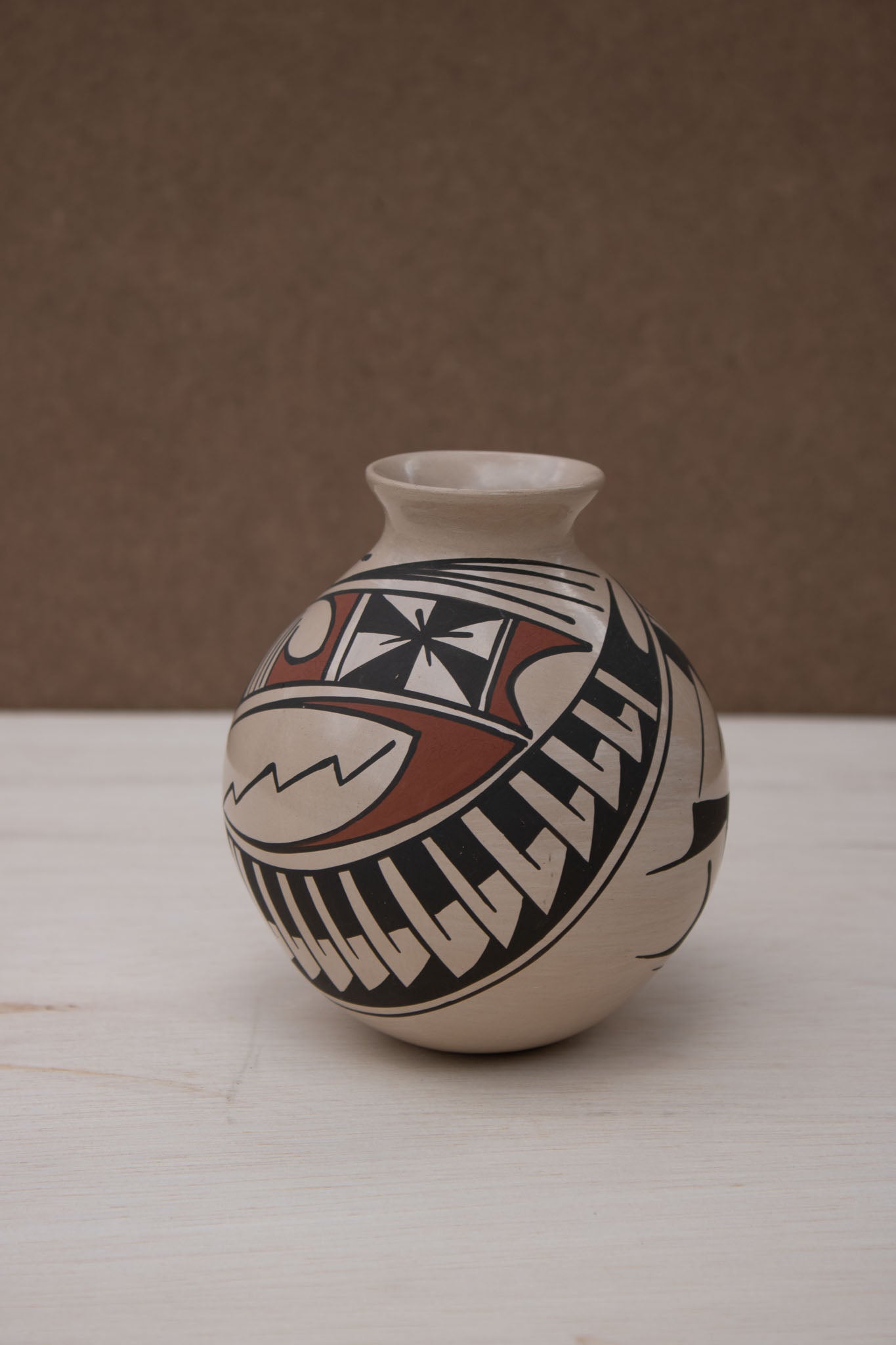 Authentic Mata Ortiz Pottery Vase