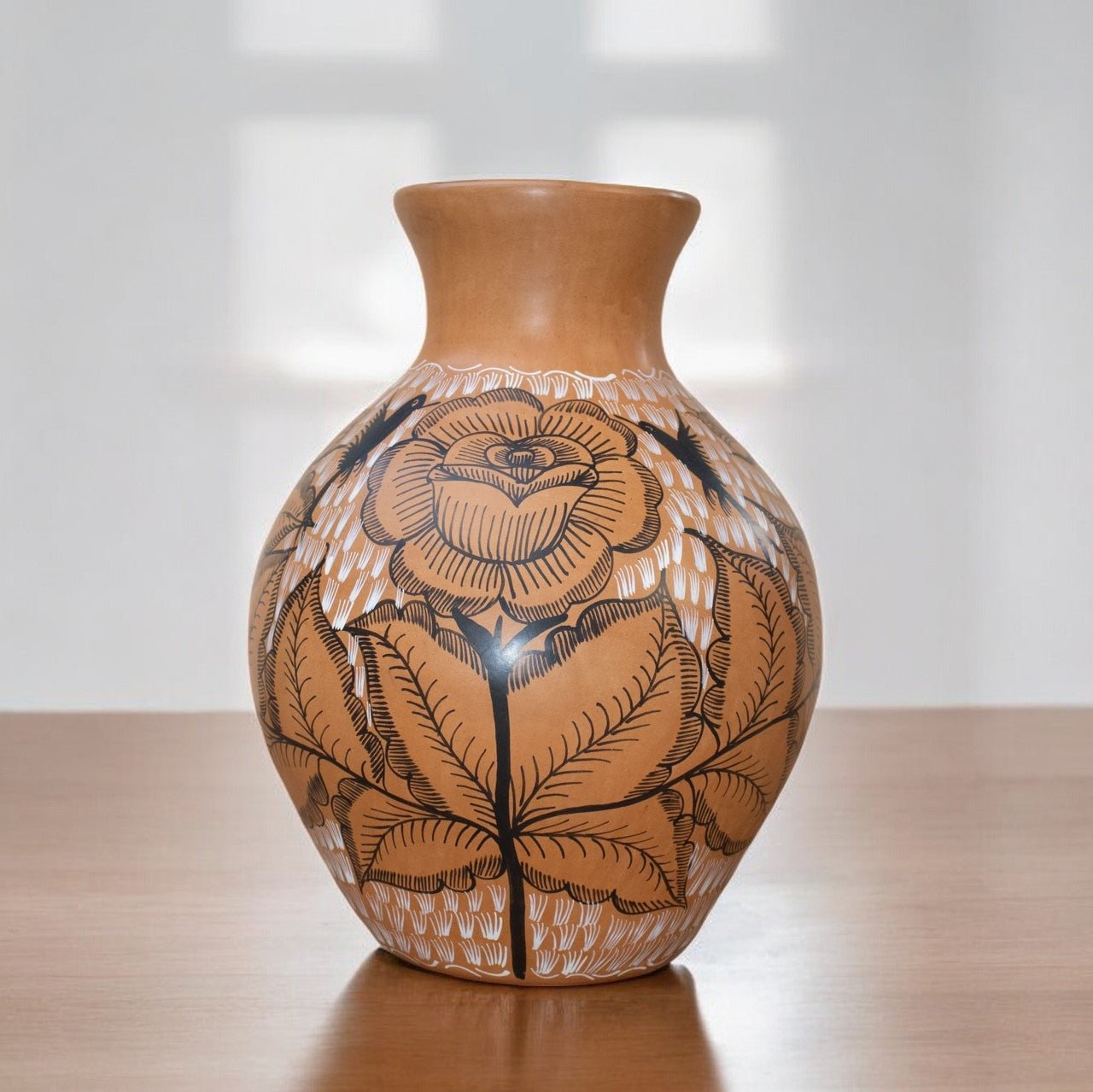 Hand-painted Mexican Ceramic Huáncito Floral Vase 