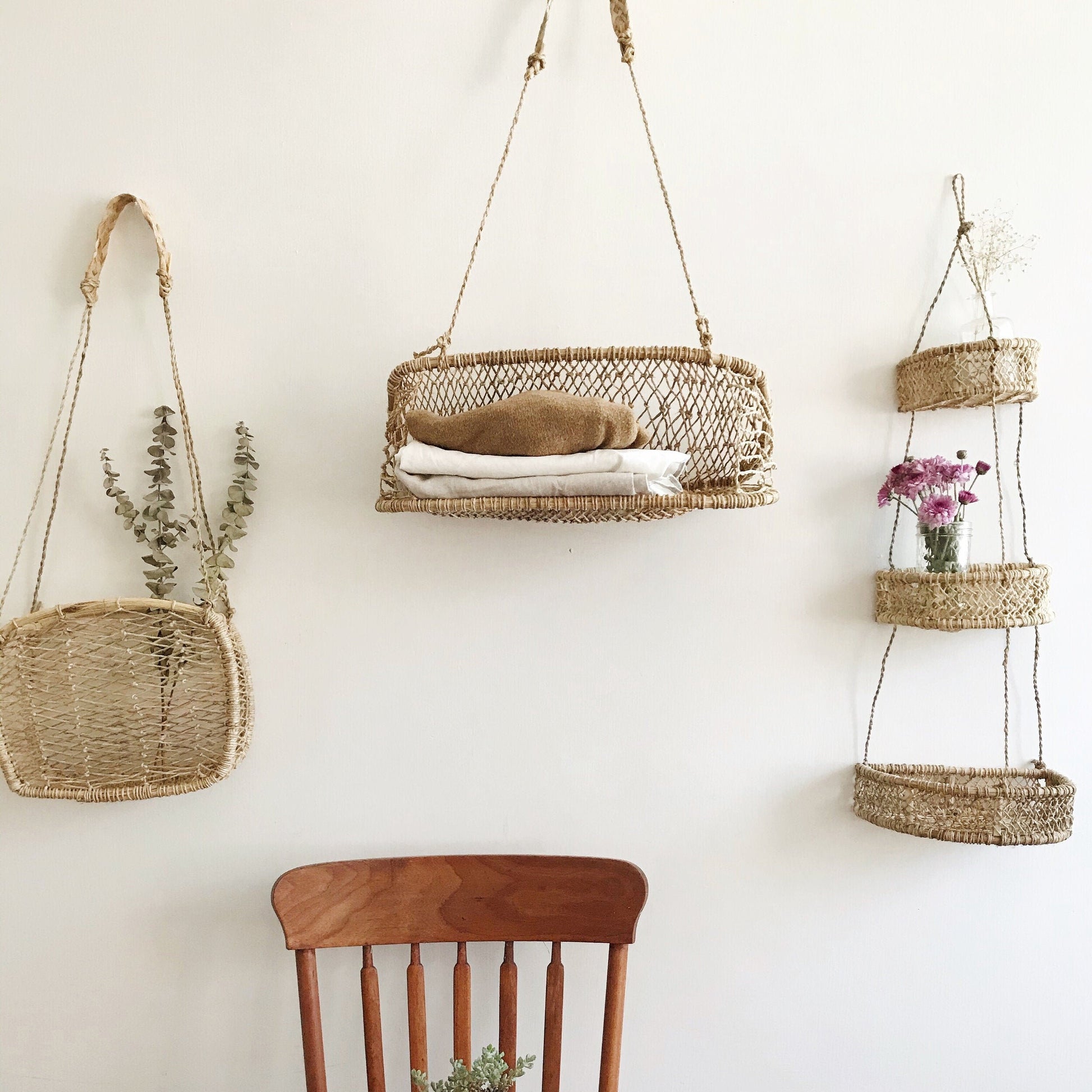 Small Jonote Wall Storage Bookcase Hanging Basket