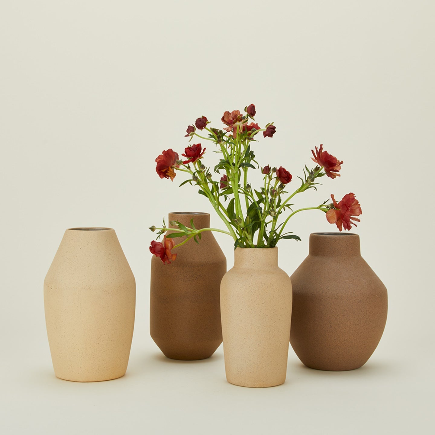 Light Terracotta Shaker Vase